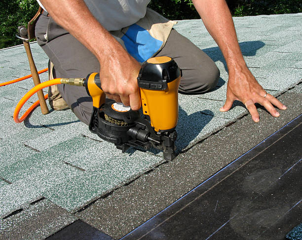 Best Commercial Roofing Services  in Toluca, IL
